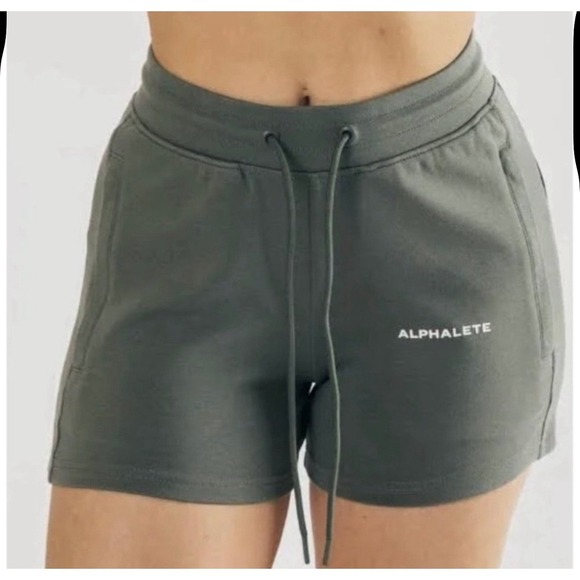 Alphalete Womens Blue Essential Core Shorts, Small - Picture 2 of 9